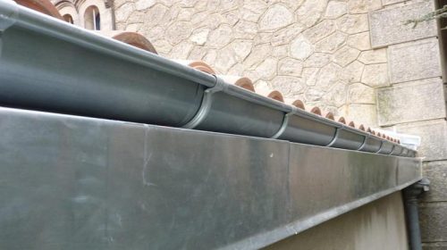 gouttiere-zinc.jpg